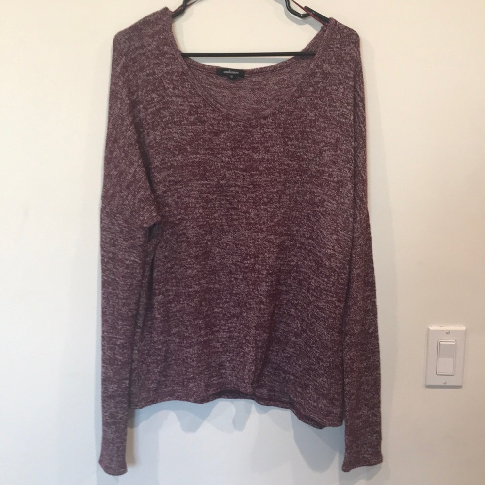 Medium maroon loose v neck long sleeve